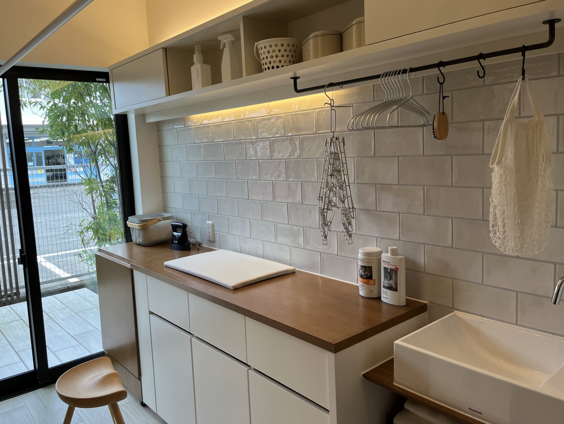 乾かないを解決！秋田に最適なランドリールームの間取り・収納術